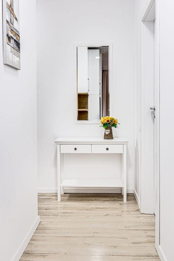 Ari Green Apartment Near Atrium Mall Αράντ Εξωτερικό φωτογραφία